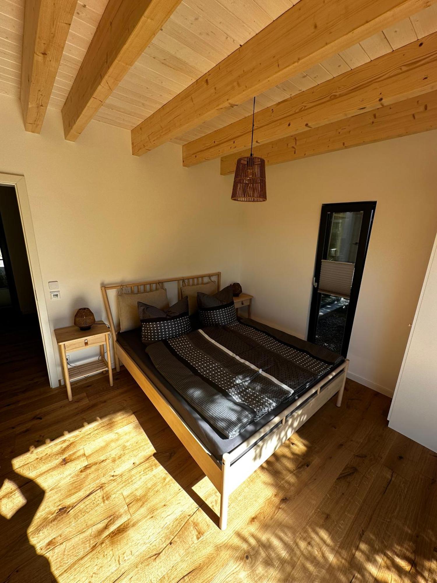 Ferienwohnung Stenja - Made Of Wood Dresden Bagian luar foto